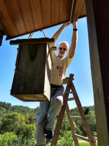 Volunt&aacute;rio Santu&aacute;rio da Floresta Fam&iacute;lia Walker